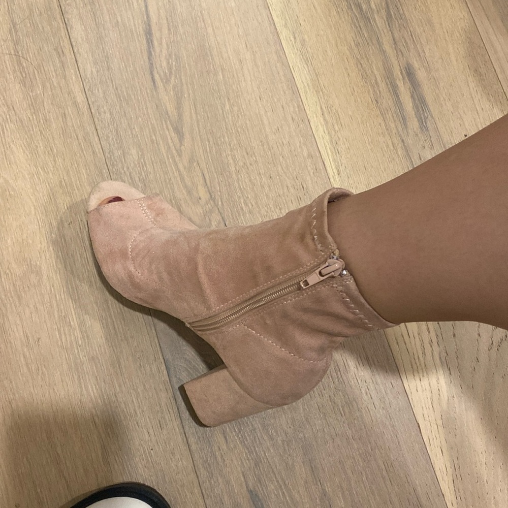 Heeled open toes boots —Mia